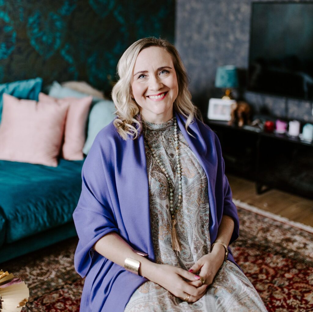 Fobian hoito hypnoosilla terapiassa (Hypnoterapeutti Kati Niemi)