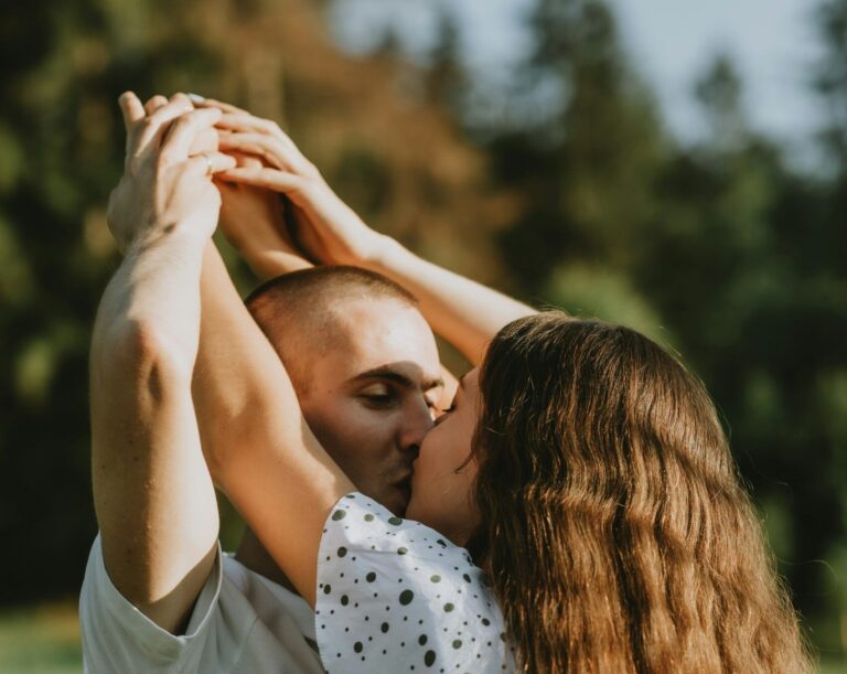 Hyvä seksisuhde, mistä löytyy seksiseuraa, paras seksikumppani -kokemuksia